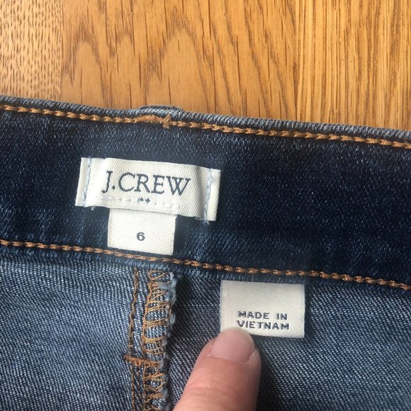 J. Crew Dark Denim Skirt Raw Hem Asymmetrical Size 6 - Picture 2 of 7